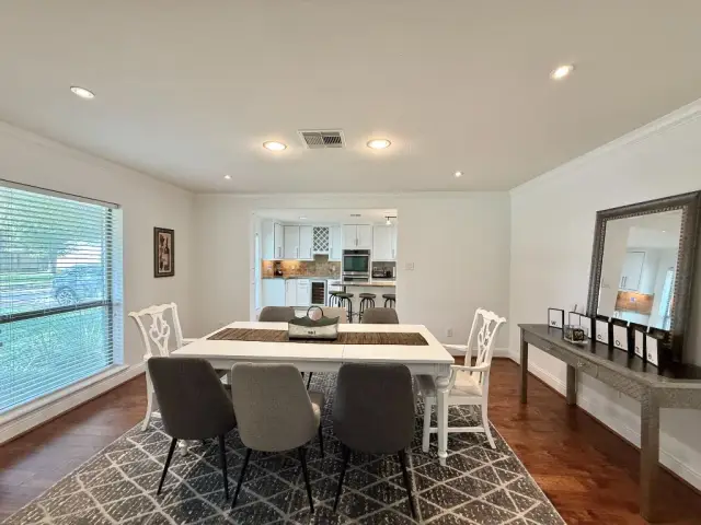Casa Emilio dining room, furnished house in Texas Medical Center / Meyerland, Houston — luxury furnished housing in Houston