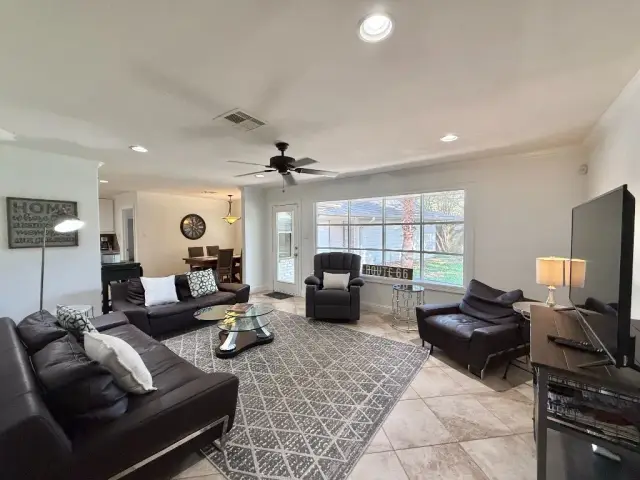 Casa Emilio living room, furnished house in Texas Medical Center / Meyerland, Houston — luxury furnished housing in Houston