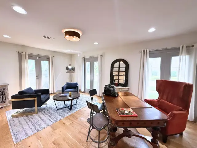 Chateau Gold home office, furnished house in Texas Medical Center / West University, Houston — luxury furnished housing in Houston