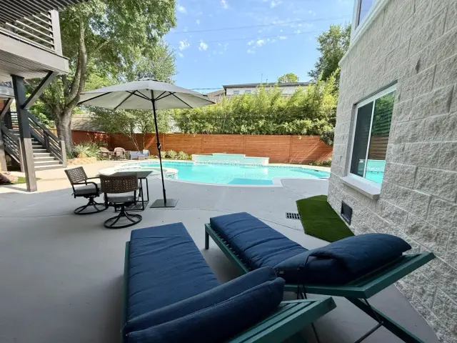 Villa Como exterior, furnished house in Texas Medical Center / Meyerland, Houston — luxury furnished housing in Houston